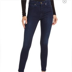 Good American Good Legs Skinny Jeans